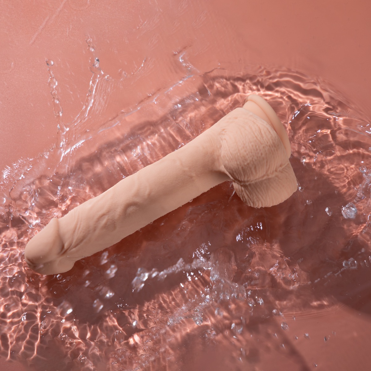Honey Play Box – Kenzo – Big Realistic Thrusting Dildo 9.5″ (App Controlled)