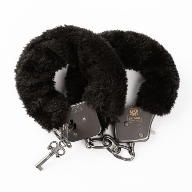 Handcuffs & Restraints