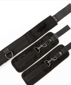 SEI MIO – Spread the Love – Ankle Spreader Bar with Wrist Cuffs