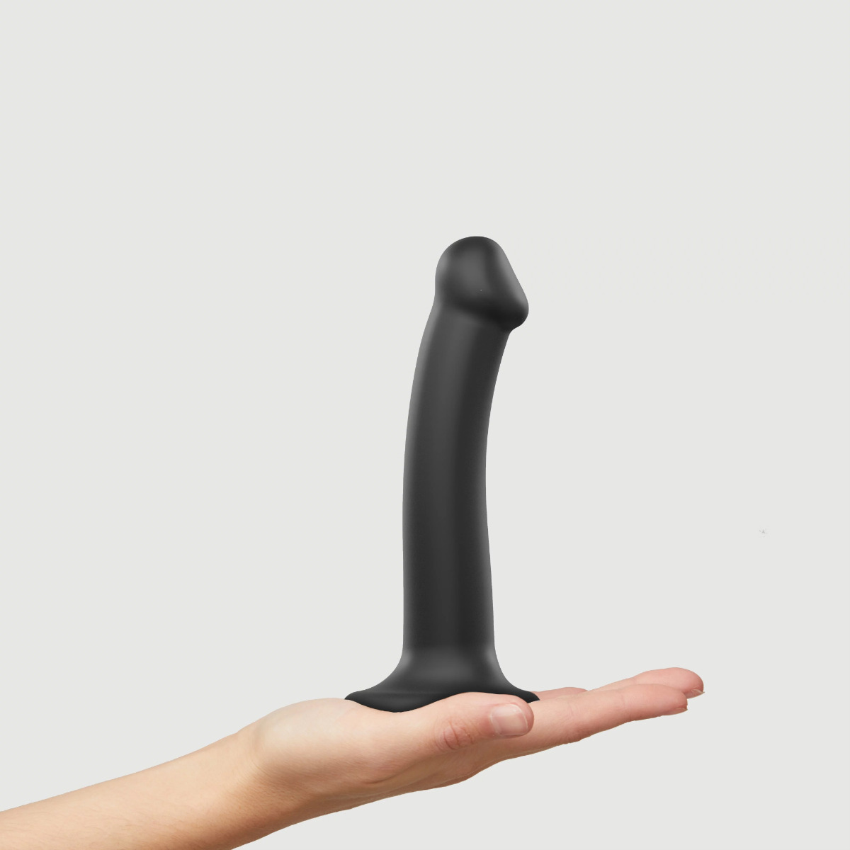 Strap On Me – Semi-Realistic Dual Density Bendable Dildo Black – M